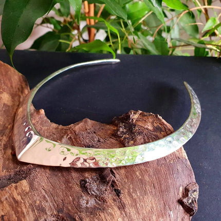 Hammered Silver Choker / Rustic / Gypsy / Lightweight / Boho / Tribal / Hippie / Rustic / Vegan /