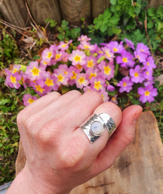Hammered Silver Ring Labradorite, Adjustable Boho Silver Ring