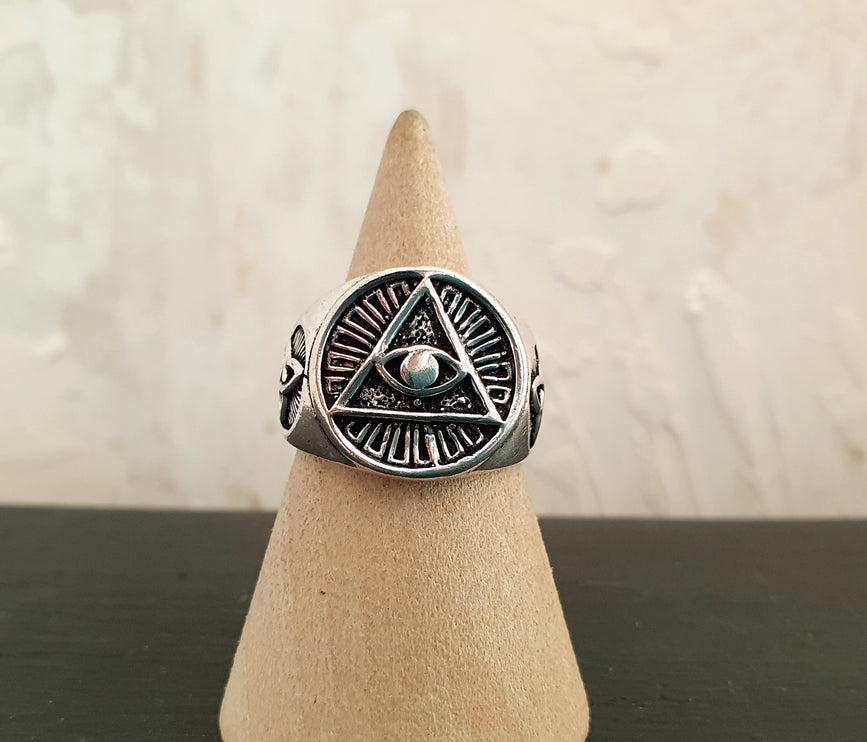 Silver Eye of Providence Ring / Mens Ring / Illuminati / Signet Ring / Third Eye / Boho / Ethnic / Rustic / Gypsy / Psy / Thumb / Psy