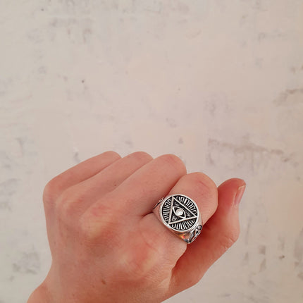 Silver Eye of Providence Ring / Mens Ring / Illuminati / Signet Ring / Third Eye / Boho / Ethnic / Rustic / Gypsy / Psy / Thumb / Psy