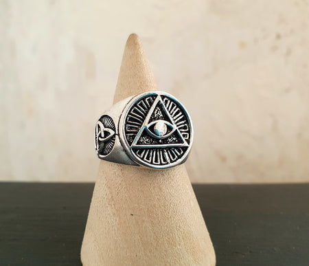 Silver Eye of Providence Ring / Mens Ring / Illuminati / Signet Ring / Third Eye / Boho / Ethnic / Rustic / Gypsy / Psy / Thumb / Psy