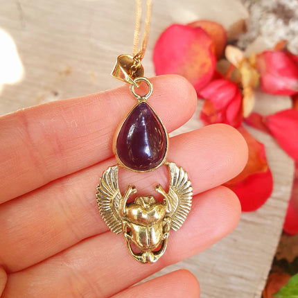 Golden Scarab Necklace / Amethyst / Talisman / Third Eye / Hypoallergenic / Brass / Boho / Inca / Ethnic / Illuminati