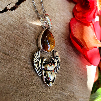 Tiger Eye Silver Necklace Scarab / Talisman / Third Eye / Hypoallergenic / Boho / Inca / Ethnic / Illuminati