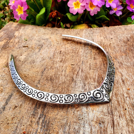 Ethnic Choker Silver Necklace / Rustic / Gypsy / Lightweight / Boho / Tribal / Hippie / Rustic / Vegan / Aztec