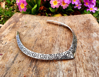 Ethnic Choker Silver Necklace / Rustic / Gypsy / Lightweight / Boho / Tribal / Hippie / Rustic / Vegan / Aztec