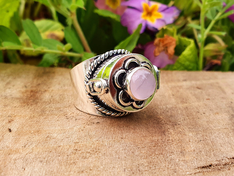 Silver Poison Ring / Rose Quartz / Alchemy / Locket Ring / Boho / Bohemian / Rustic / Tribal / Gypsy / Festival / Healing / Festival