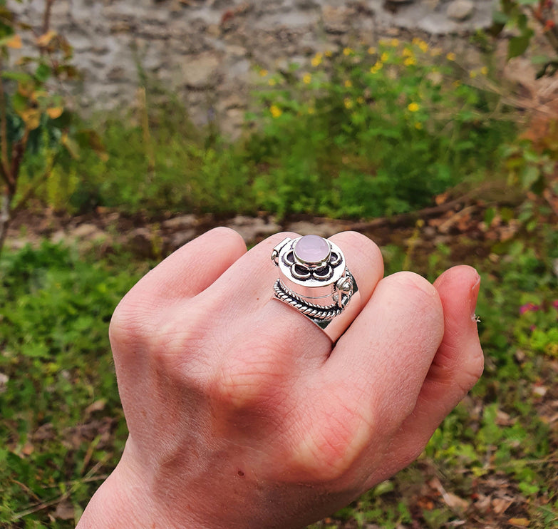 Silver Poison Ring / Rose Quartz / Alchemy / Locket Ring / Boho / Bohemian / Rustic / Tribal / Gypsy / Festival / Healing / Festival