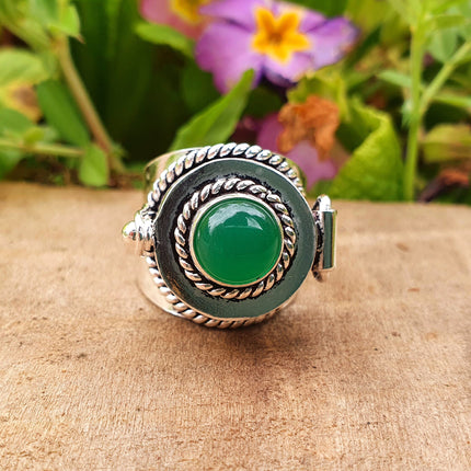 Silver Poison Ring / Green Onyx / Alchemy / Locket Ring / Boho / Bohemian / Rustic / Tribal / Gypsy / Festival / Healing / Festival 