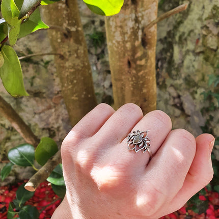 Labradorite Silver Lotus Flower Ring / Boho / Ethnic / Rustic / Tribal / Gypsy / Festival / Indian / Healing / Festival