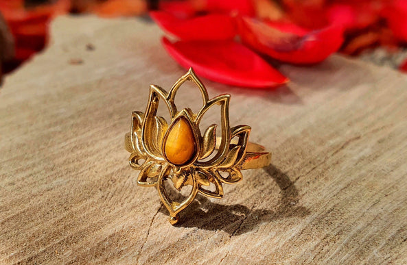 Gold Lotus Flower Ring / Tiger Eye / Boho / Ethnic / Rustic / Tribal / Gypsy / Festival / Indian / Healing / Festival