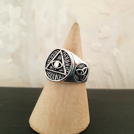 Silver Eye of Providence Ring / Mens Ring / Illuminati / Signet Ring / Third Eye / Boho / Ethnic / Rustic / Gypsy / Psy / Thumb / Psy