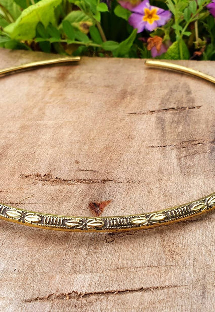 Floral Design Choker Brass Necklace / Rustic / Gypsy / Lightweight / Boho / Tribal / Hippie / Rustic / Vegan / Aztec