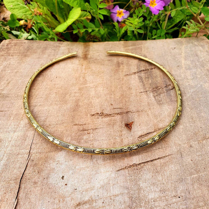 Floral Design Choker Brass Necklace / Rustic / Gypsy / Lightweight / Boho / Tribal / Hippie / Rustic / Vegan / Aztec