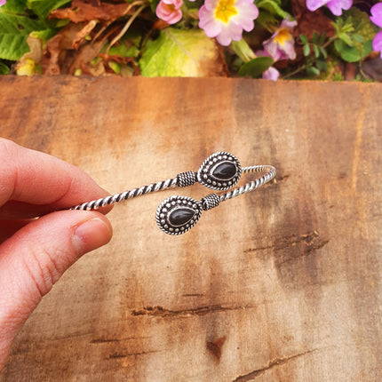 Silver Arm Bracelet Black Onyx / Tribal / Spiral / Boho / Bangle/ Ethnic / Rustic / Bohemian / Hippie / Gypsy / Psy / Adjustable