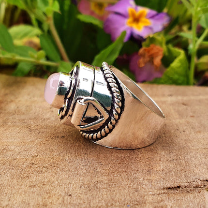 Silver Poison Ring / Rose Quartz / Alchemy / Locket Ring / Boho / Bohemian / Rustic / Tribal / Gypsy / Festival / Healing / Festival