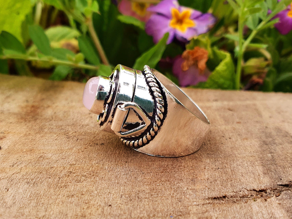 Silver Poison Ring / Rose Quartz / Alchemy / Locket Ring / Boho / Bohemian / Rustic / Tribal / Gypsy / Festival / Healing / Festival