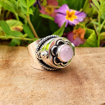 Silver Poison Ring / Rose Quartz / Alchemy / Locket Ring / Boho / Bohemian / Rustic / Tribal / Gypsy / Festival / Healing / Festival