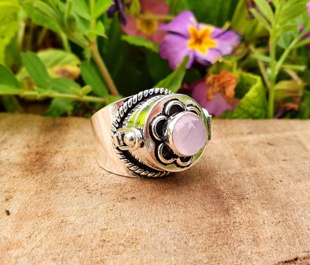 Silver Poison Ring / Rose Quartz / Alchemy / Locket Ring / Boho / Bohemian / Rustic / Tribal / Gypsy / Festival / Healing / Festival