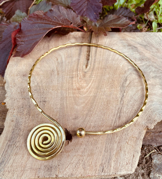 Ethnic Choker Brass Necklace / Rustic / Gypsy / Lightweight / Boho / Tribal / Hippie / Rustic / Vegan / Aztec