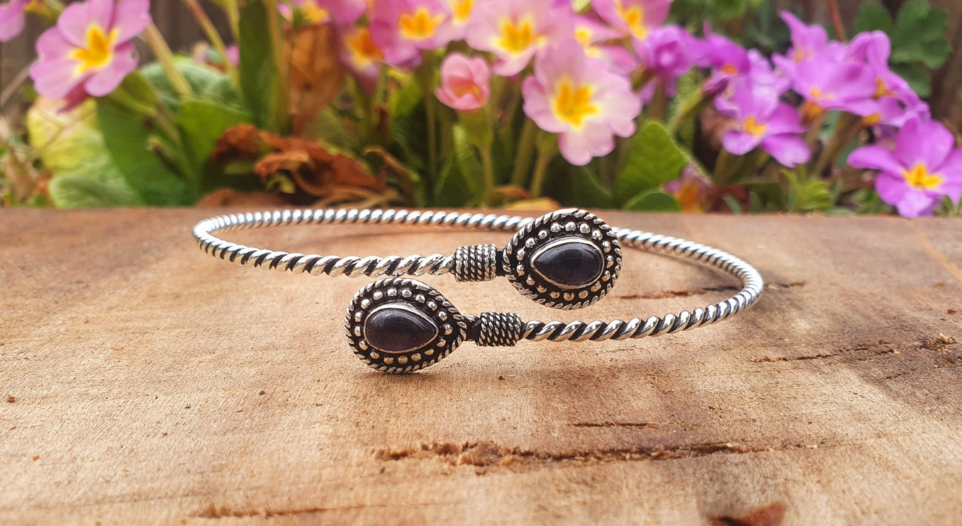 Silver Arm Bracelet Black Onyx / Tribal / Spiral / Boho / Bangle/ Ethnic / Rustic / Bohemian / Hippie / Gypsy / Psy / Adjustable