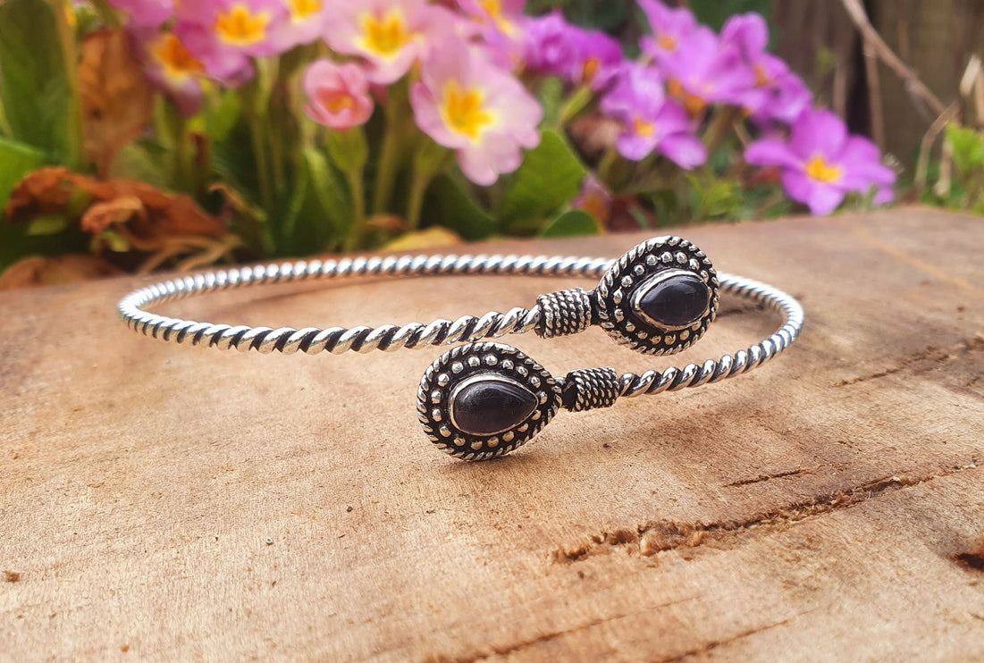 Silver Arm Bracelet Black Onyx / Tribal / Spiral / Boho / Bangle/ Ethnic / Rustic / Bohemian / Hippie / Gypsy / Psy / Adjustable