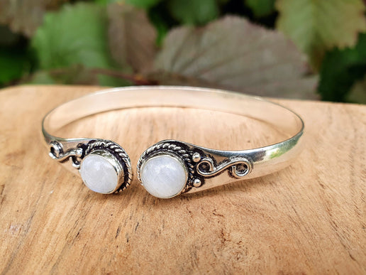 Moonstone Bracelet / Silver Bangle / Ethnic / Rustic / Bohemian / Hippie / Gypsy / Psy / Chic / Jewellery / Body / Adjustable