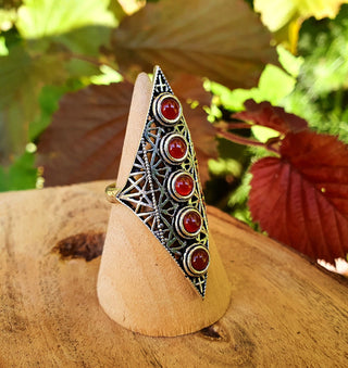 Red Garnet Silver Diamond Shape Ring / Large ring / Geometric / Boho / Ethnic / Rustic / Tribal / Festival / Indian / Healing / Festival