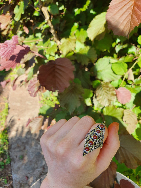 Grenat Rouge Bague Géométrique Mandala / Laiton Etoile / Ethnique / Rustique / Hippie / Quartz / Bouddha / Tribal / Gypsy / Boho