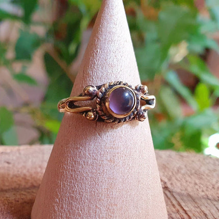 Bohemian style Amethyst and Brass Ring / Hippie / Boho / Ethnic / Rustic / Tribal / Gypsy / Festival / Healing / Festival / Birth Stone