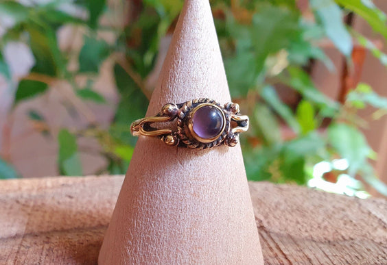 Bohemian style Amethyst and Brass Ring / Hippie / Boho / Ethnic / Rustic / Tribal / Gypsy / Festival / Healing / Festival / Birth Stone