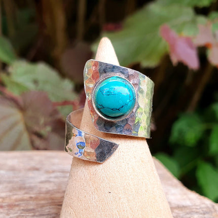 Ethnic style Silver & Turquoise Ring / Adjustable / Boho / Bohemian / Psy / Rustic / Tribal / Gypsy / Festival / Healing / Festival