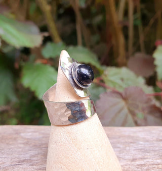 Wrap Around Silver Black Onyx Ring / Adjustable / Boho / Bohemian / Psy / Rustic / Tribal / Gypsy / Festival / Healing