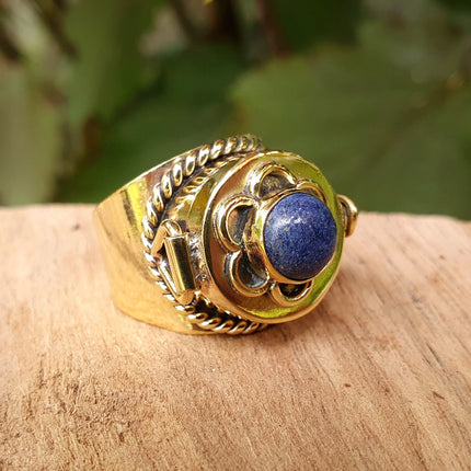 Gold Poison Ring / Brass & Lapis Lazuli / Alchemy / Locket Ring / Boho / Bohemian / Psy / Rustic / Tribal / Gypsy / Festival / Pierre bleu