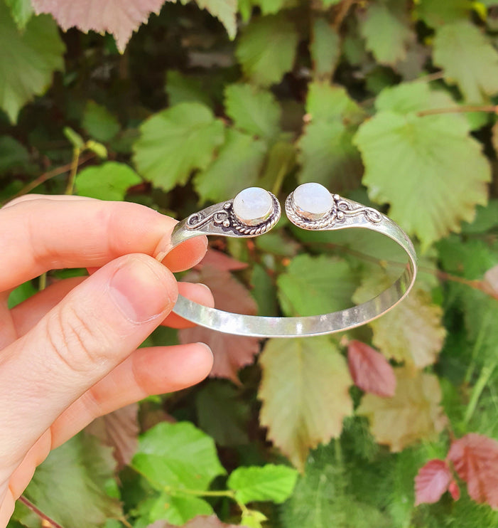 Moonstone Bracelet / Silver Bangle / Ethnic / Rustic / Bohemian / Hippie / Gypsy / Psy / Chic / Jewellery / Body / Adjustable