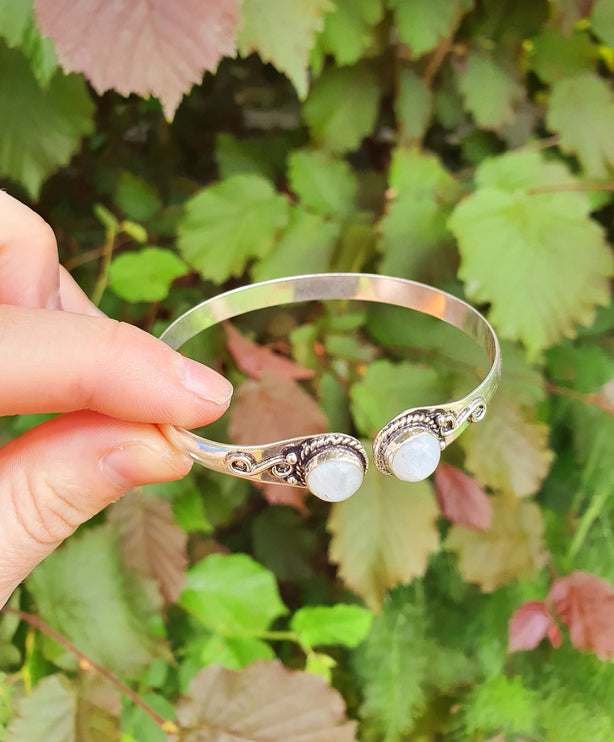 Moonstone Bracelet / Silver Bangle / Ethnic / Rustic / Bohemian / Hippie / Gypsy / Psy / Chic / Jewellery / Body / Adjustable