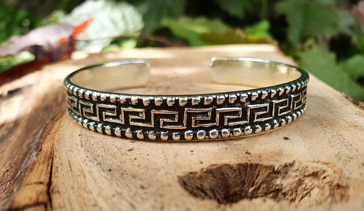 Tuareg Mens Silver Bracelet / Tuareg Jewelry / Cuff / Large Size / Unisex / Boho / Ethnic / Bohemian / Medieval / Gypsy / Geometric /