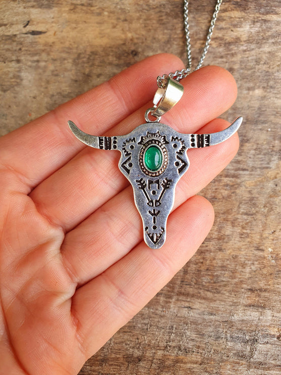 Silver Cow Necklace / Green Onyx / Talisman / Native American / Third Eye / Hypoallergenic / Brass / Boho / Inca / Ethnic / Illuminati