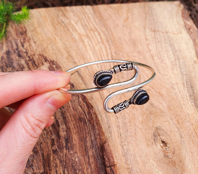Silver Spiral Boho Black Onyx Bracelet / Bangle / Ethnic / Rustic / Bohemian / Hippie / Gypsy / Psy / Jewellery / Body / Adjustable