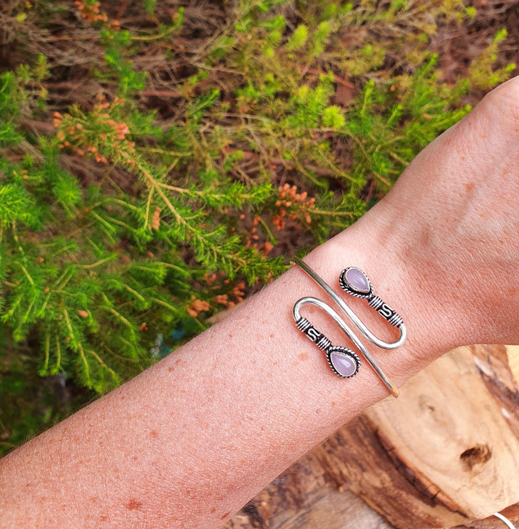 Spiral Boho Silver Bracelet / Rose Quartz / Bangle / Ethnic / Rustic / Bohemian / Hippie / Gypsy / Psy / Adjustable