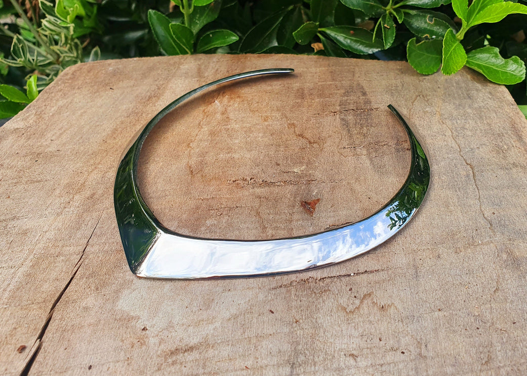 Silver Choker Necklace / Classic Design / Rustic / Gypsy / Lightweight / Boho / Tribal / Hippie / Rustic / Vegan / Aztec