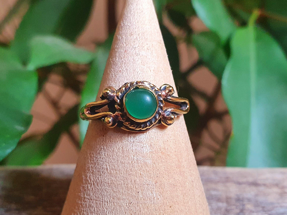 Boho Green Onyx Brass Ring / Pretty / Ethnic / Rustic / Festival / Tribal / Blue / Hippie / Gypsy / Psy / Stone / Healing