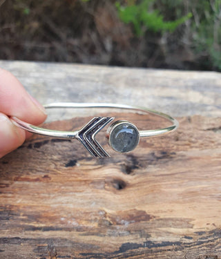 Silver Labradorite Arrow Bracelet / Bangle / Ethnic / Rustic / Bohemian / Hippie / Gypsy / Psy / Chic / Jewellery / Body / Adjustable