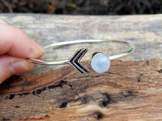 Silver Moonstone Arrow Bracelet / Bangle / Ethnic / Rustic / Bohemian / Hippie / Gypsy / Psy / Chic / Jewellery / Body / Adjustable