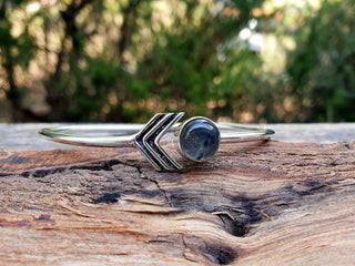Silver Labradorite Arrow Bracelet / Bangle / Ethnic / Rustic / Bohemian / Hippie / Gypsy / Psy / Chic / Jewellery / Body / Adjustable