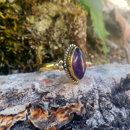 Golden Amethyst Ring / Ethnic style / Boho / Bohemian / Psy / Rustic / Tribal / Gypsy / Festival / Healing / Festival