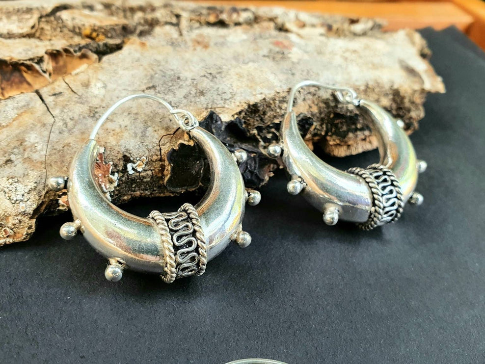 Chunky Silver Bali Hoop Earrings / Ethnic / Rustic / Bohemian / Gypsy / Spiral / Hippie / Chunky / Festival / style