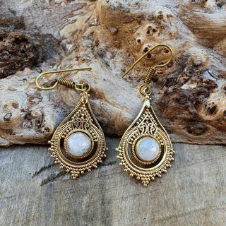 Moonstone Dangle earrings Gold Brass / Birth Stone / Ethnic / rustic, yoga, hippie, gypsy, pretty, psy, boho, bohemian, festival