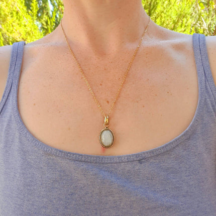 Moonstone Pendant Necklace Gold Chain / Brass / Ethnic / Hypoallergenic / Hippie / Gypsy / Rustic