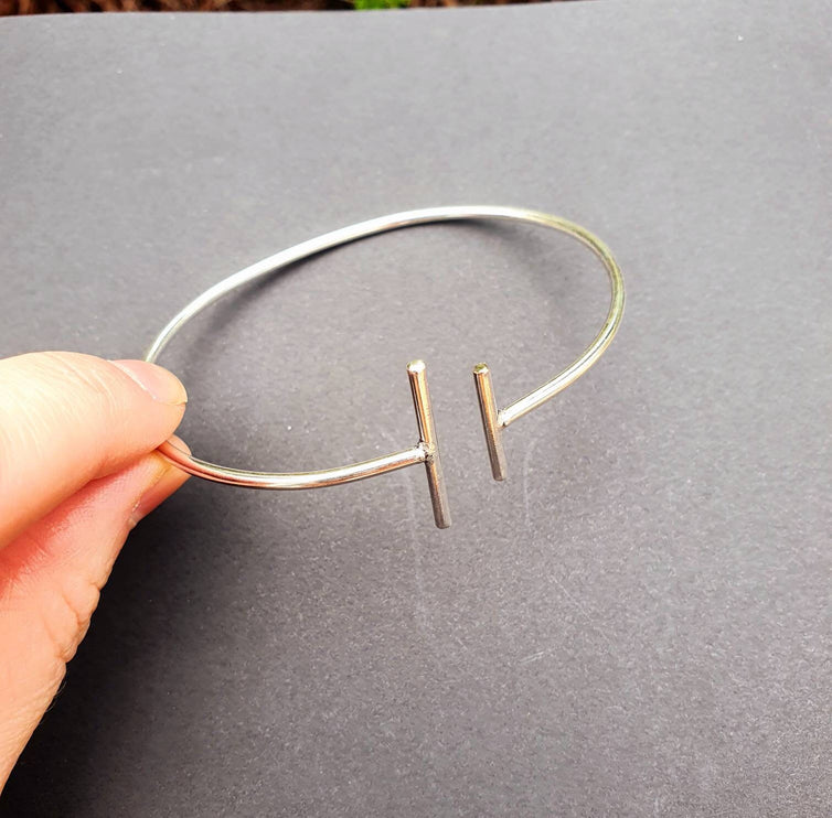 Minimalist Silver Bracelet / Bangle / Boho / Ethnic / Rustic / Bohemian / Hippie / Gypsy / Jewellery / adjustable