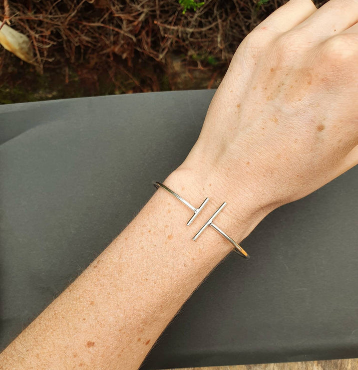 Minimalist Silver Bracelet / Bangle / Boho / Ethnic / Rustic / Bohemian / Hippie / Gypsy / Jewellery / adjustable